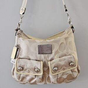 Rare Coach Signature Poppy Hobo Bag 16496 in Beige/Cream with Shoulder Strap